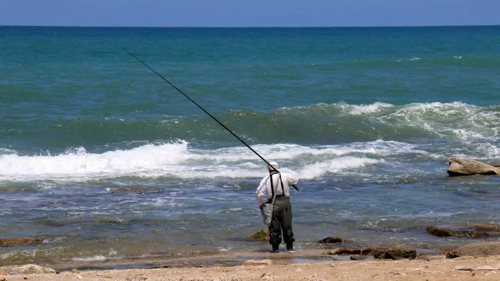 Surf Fishing Tips For Beginners
