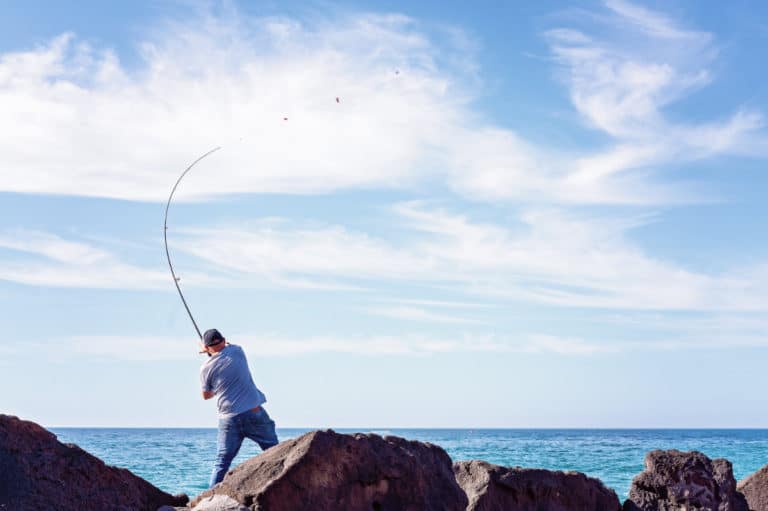 How To Cast Further When Surf Fishing: A Beginner's Guide – Surfcasting ...