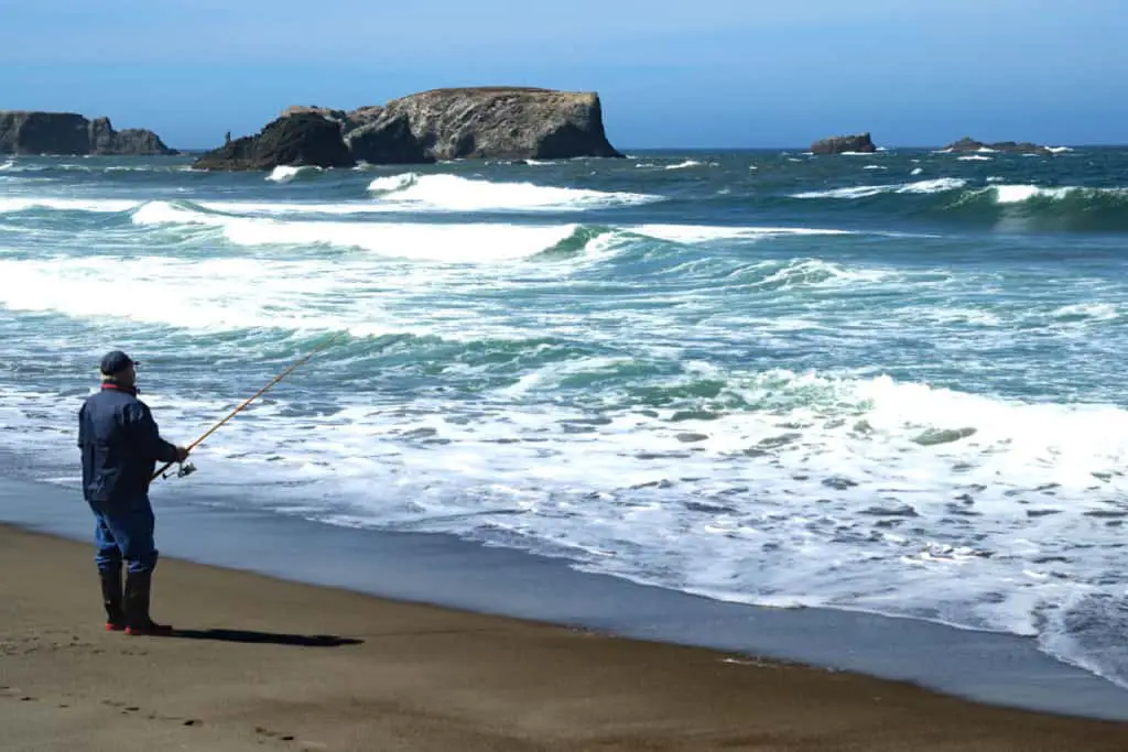 The Best Tide For Surf Fishing Surfcasting Republic